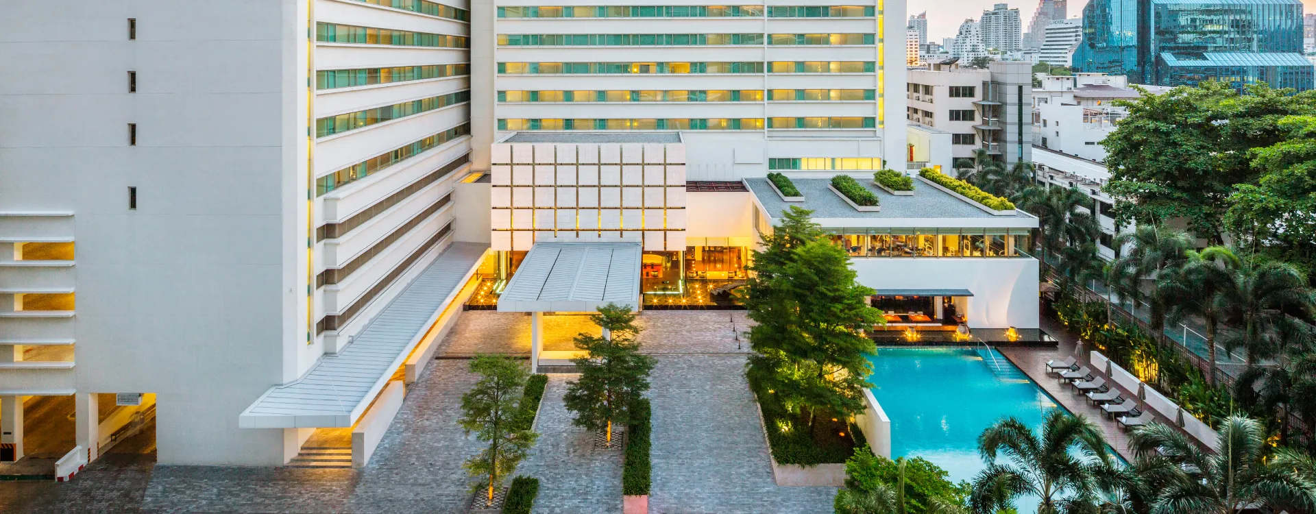 COMO Metropolitan Bangkok exterior