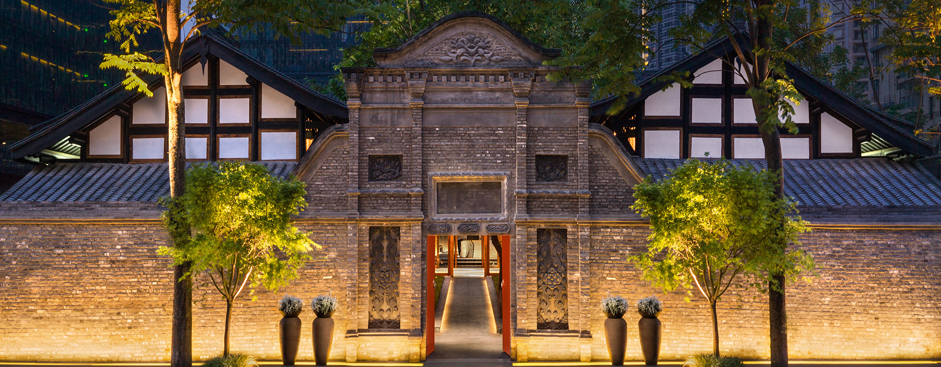 Temple House_Entrance