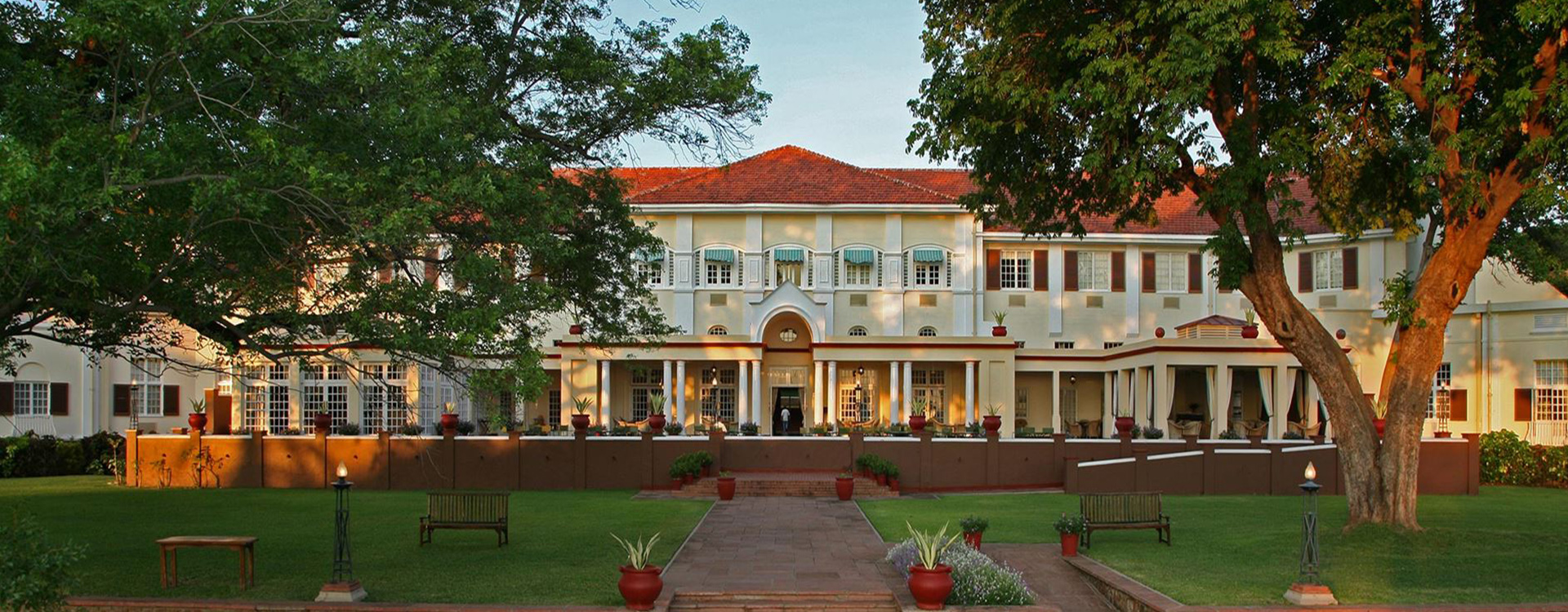 The Victoria Falls Hotel_Ext_View