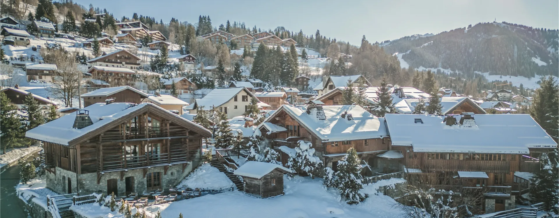 Snowy Chalet, luxury skiing holidays